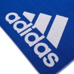 toalla adidas grande azul logo