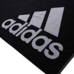 toalla adidas grande negra logo