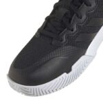 Detalle de las zapatillas Adidas Gamecourt 2 Woman Negras