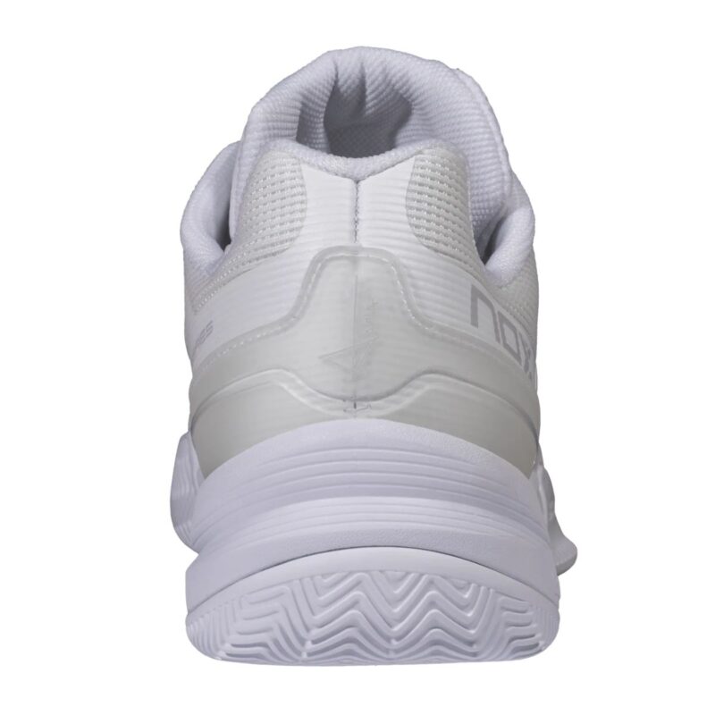 Detalle de las Zapatillas NOX AT10 Pro Blancas