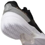 Detalle de las Zapatillas NOX AT10 Pro Negras Detalle de las Zapatillas NOX AT10 Pro Negras