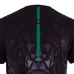 Detalle de la Camiseta Black Crown Atlanta Negra Detalle de la Camiseta Black Crown Atlanta Negra