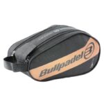 Neceser Bullpadel Vertex – Juan Tello 2025 Neceser Bullpadel Vertex – Juan Tello 2025