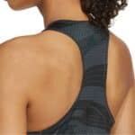 Detalle Camiseta Tirantes Adidas Club Graph Tank Detalle Camiseta Tirantes Adidas Club Graph Tank