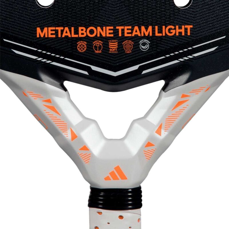 Pala-Adidas-Metalbone-Team-Light-2026-Centro