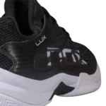 Detalle de las Zapatillas NOX AT10 LUX Negras