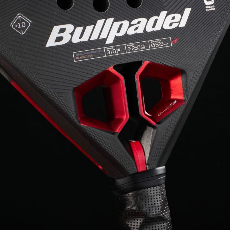 Detalle de la Pala Bullpadel Hack 05 Hybrid 2027
