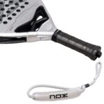 Mango de la Pala NOX Genius 12K Alum Xtrem 2027 Mango de la Pala NOX Genius 12K Alum Xtrem 2027
